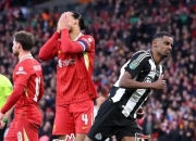 雷火电竞简介-利物浦轻取巴萨，凯恩梅开二度西甲