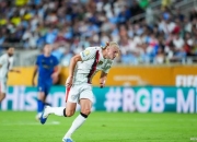 雷火电竞入驻-关于足坛新秀表现出色，引发球迷热议的信息