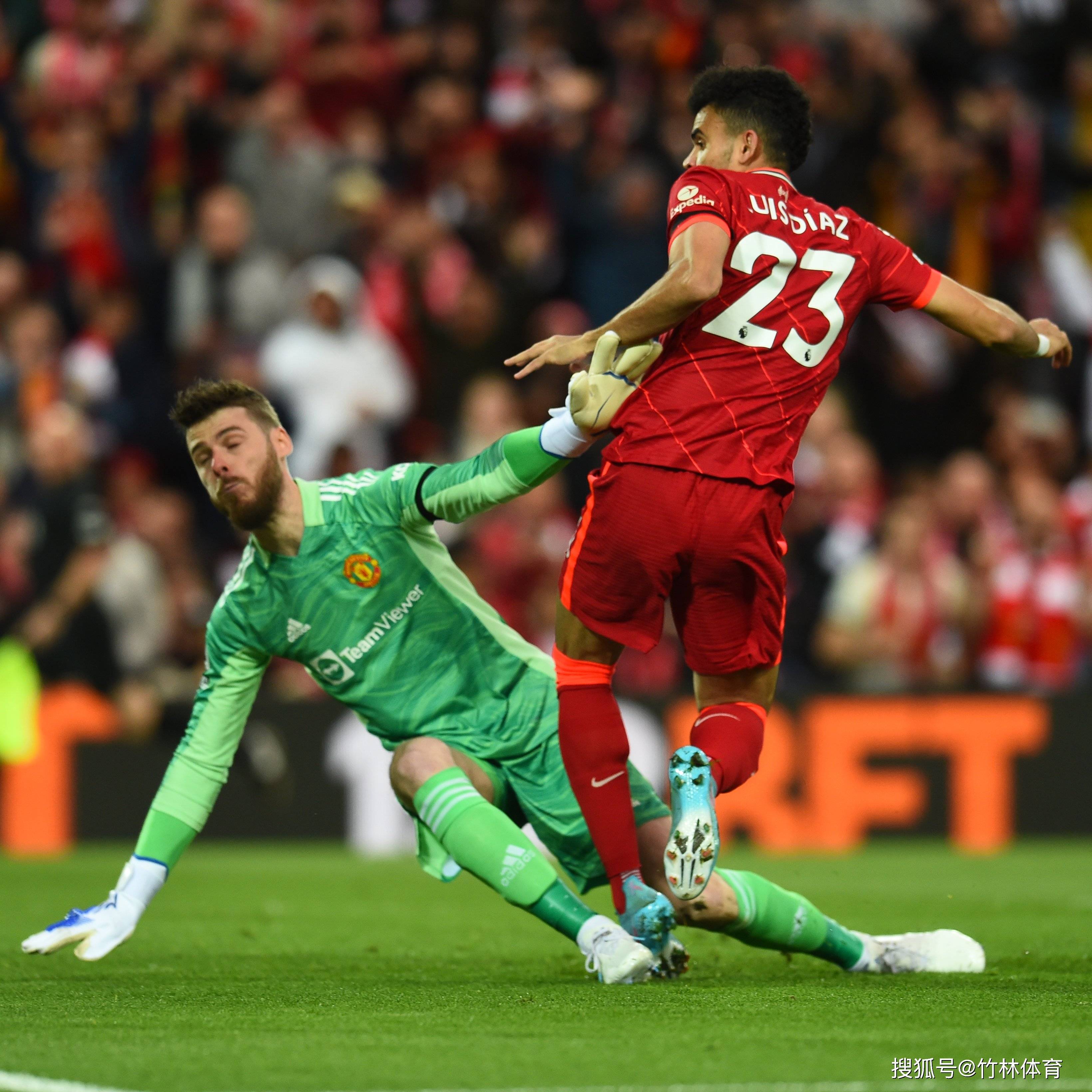 包含曼联力克AC米兰，萨拉赫梅开二度意甲的词条