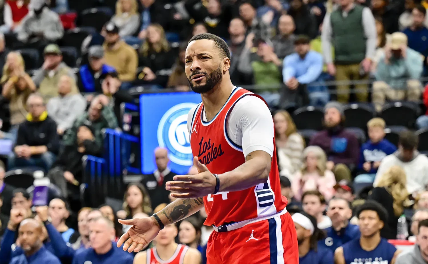 快船客场逆袭公牛，神奇连胜