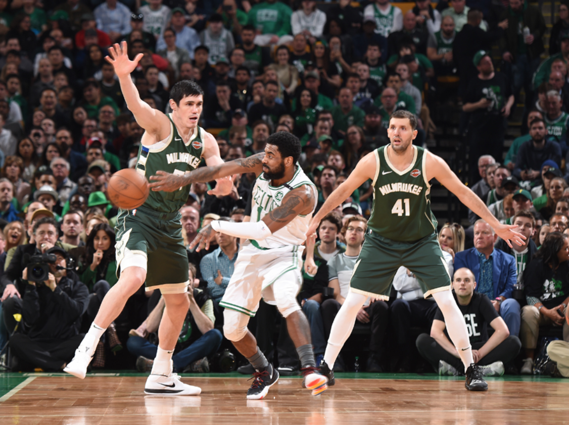 北京时间明日，人将迎战雄鹿，胜利之路显现